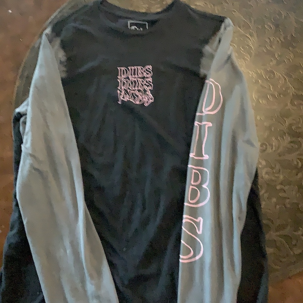 Dibs men’s shirt size small
